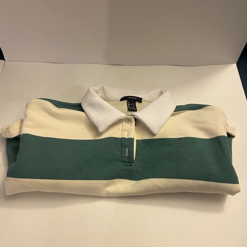 Forever 21: Cream and Turquoise Cropped Collared Long Sleeve